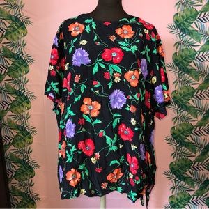 Chaus Woman Black Floral Tunic Top